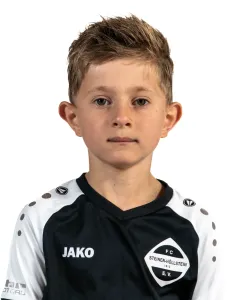 Nika Mazyar Shakeri-Nejad